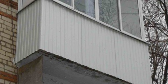 Прямое холодное остекление. Упрочнение каркаса и оформление сайдингом