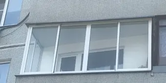 Алюминиевая раздвижная система, 4 створки и боковинка 2створки